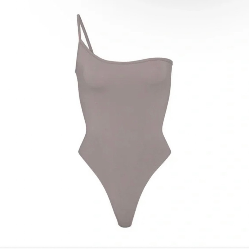 Skims Essentials One Shoulder Bodysuit